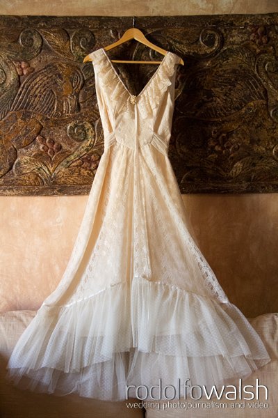 antigua guatemala weddings- bridal gown-bride getting ready