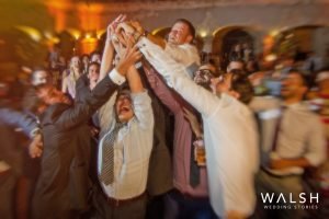 garter toss at wedding in antigua guatemala